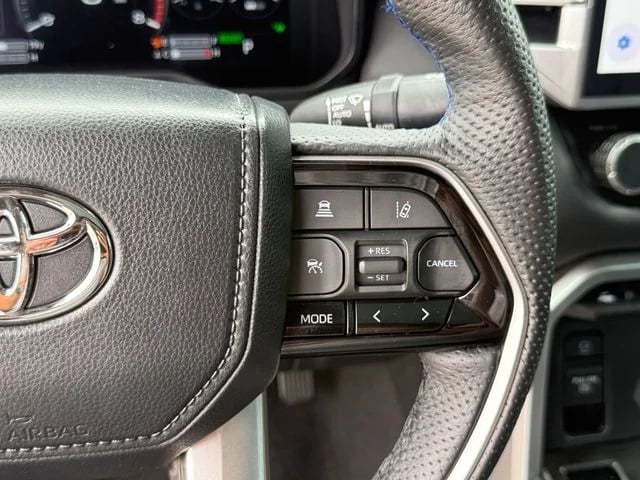 2023 Toyota Tundra Hybrid - Image 17