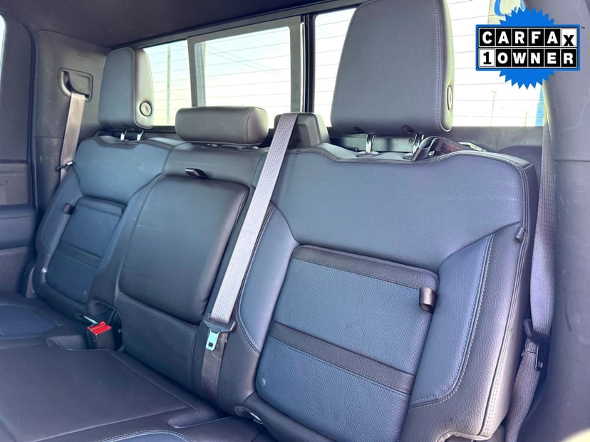 2021 GMC Sierra 2500HD - Image 18