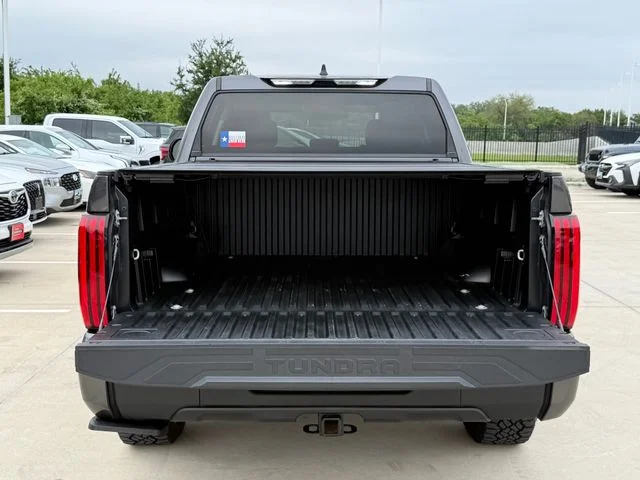 2023 Toyota Tundra - Image 28