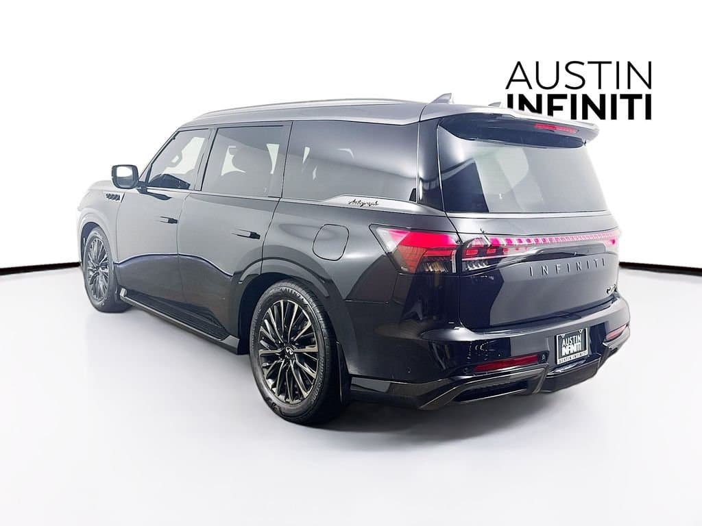 2026 INFINITI QX80 - Image 7