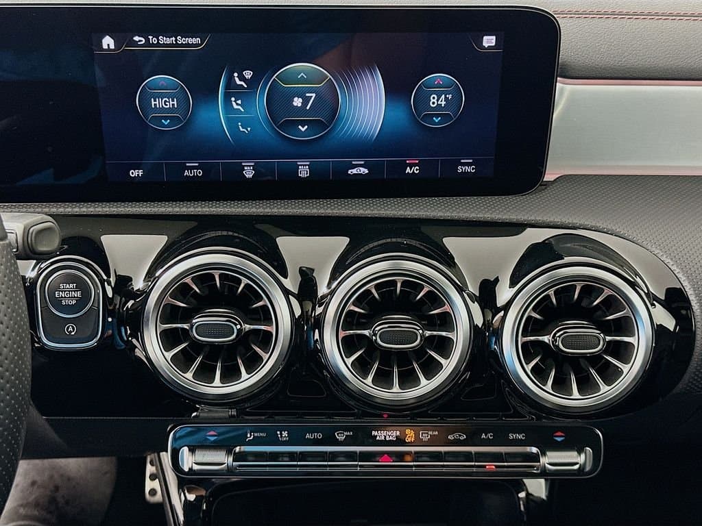 2023 Mercedes-Benz CLA - Image 15