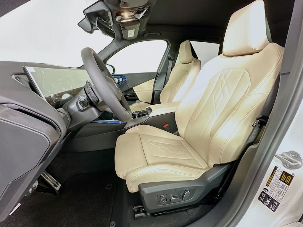 2026 BMW X3 - Image 16