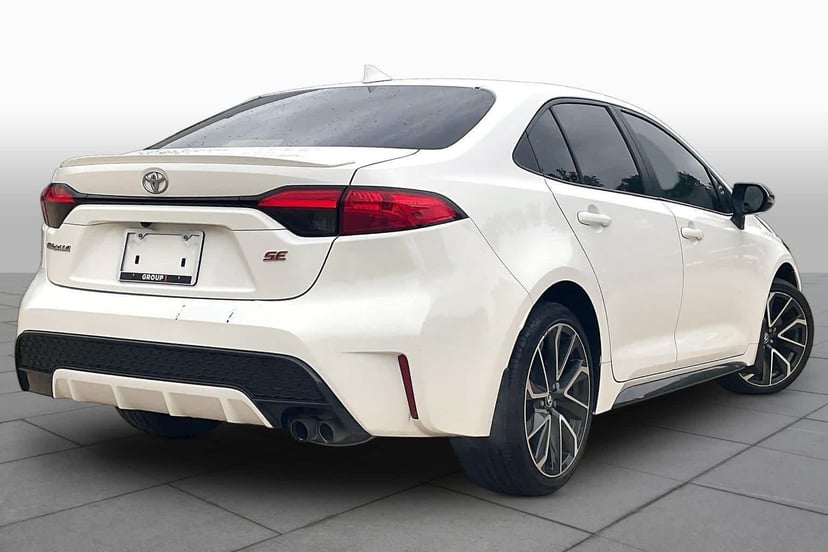 2020 Toyota Corolla - Image 13
