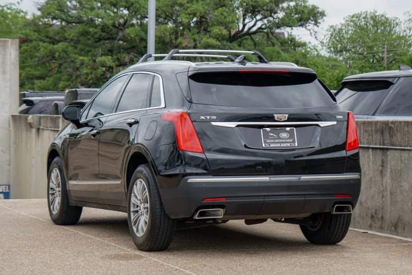 2019 Cadillac XT5 - Image 8