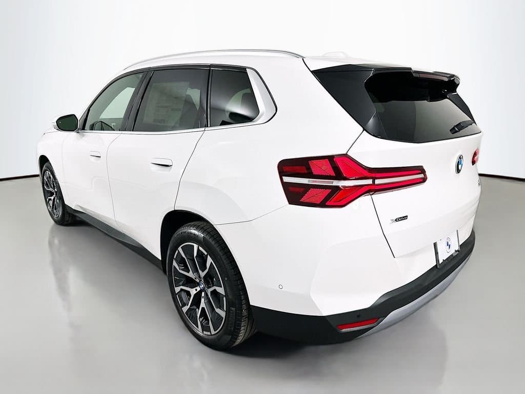 2026 BMW X3 - Image 7