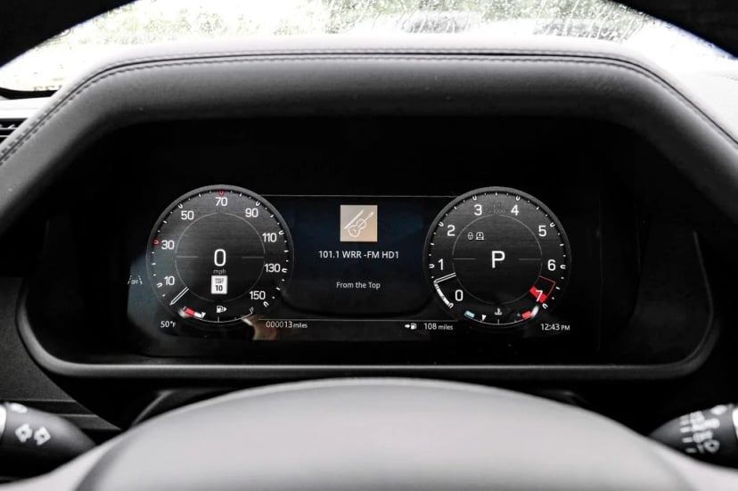 2026 Land Rover Defender 110 - Image 17