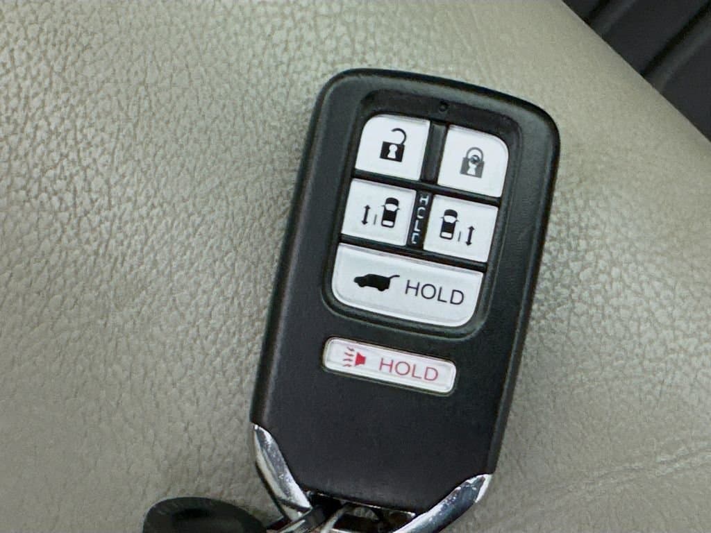 2016 HONDA Odyssey - Image 40