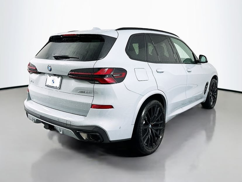 2026 BMW X5 - Image 5