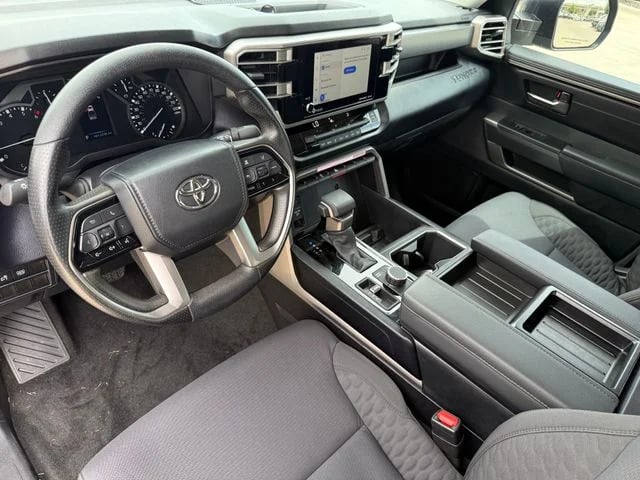 2024 Toyota Tundra - Image 9