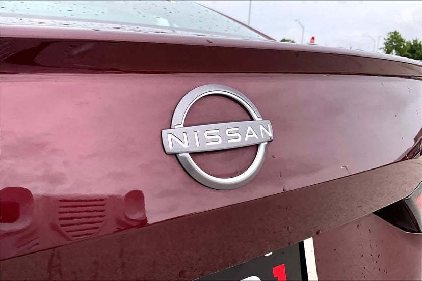 2025 Nissan Altima - Image 31