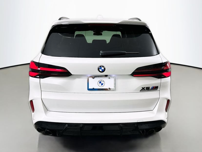 2026 BMW X5 M - Image 6