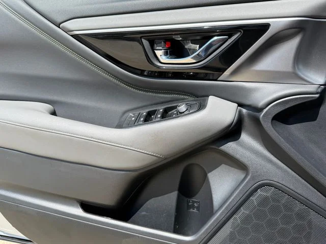 2020 Subaru Outback - Image 18