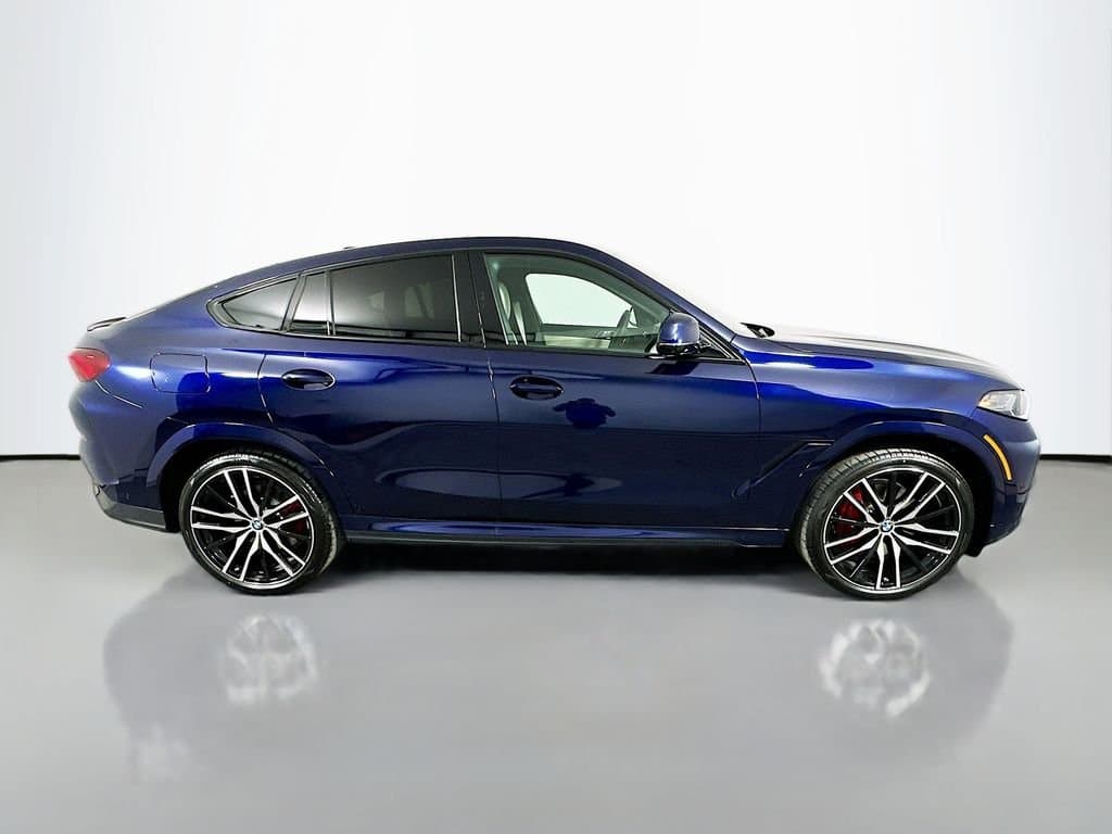 2026 BMW X6 - Image 4