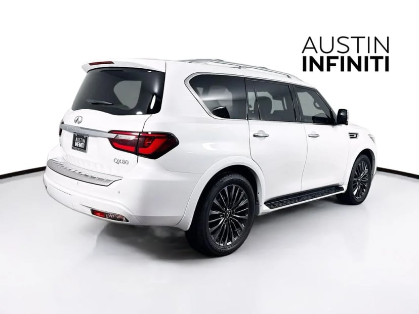 2024 INFINITI QX80 - Image 9