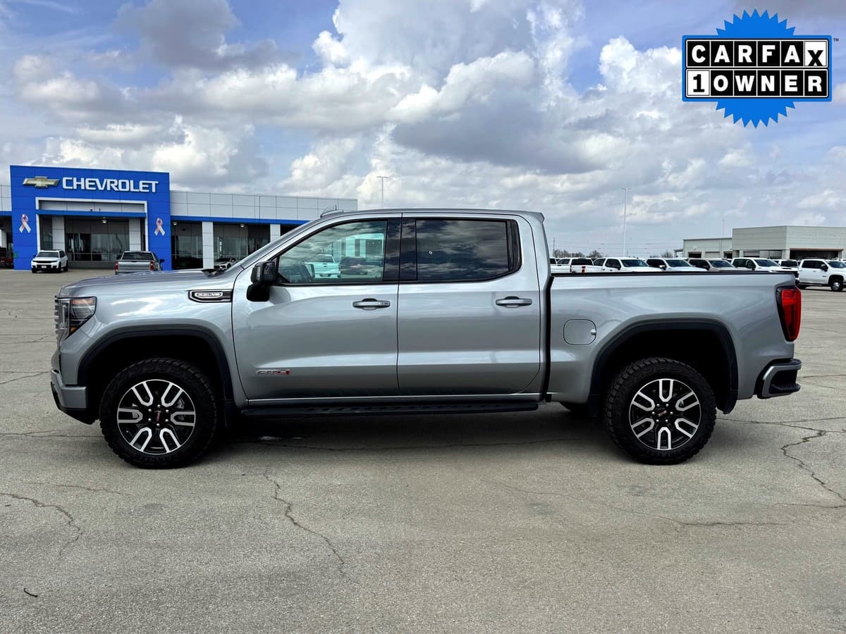 2024 GMC Sierra 1500 - Image 10