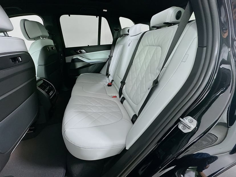 2026 BMW X5 - Image 17