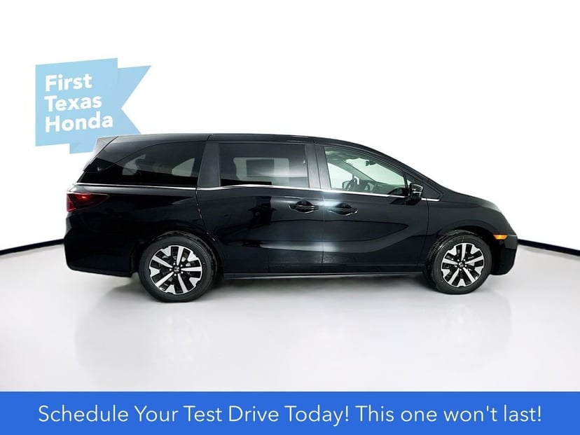 2026 Honda Odyssey - Image 9
