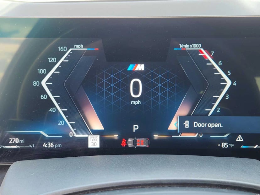 2024 BMW X7 xDrive40i - Image 15