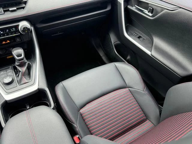 2025 Toyota RAV4 Plug-In Hybrid - Image 53