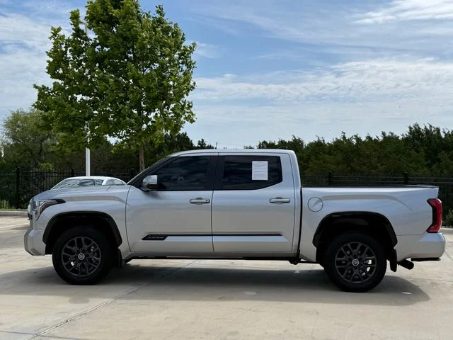 2024 Toyota Tundra - Image 8