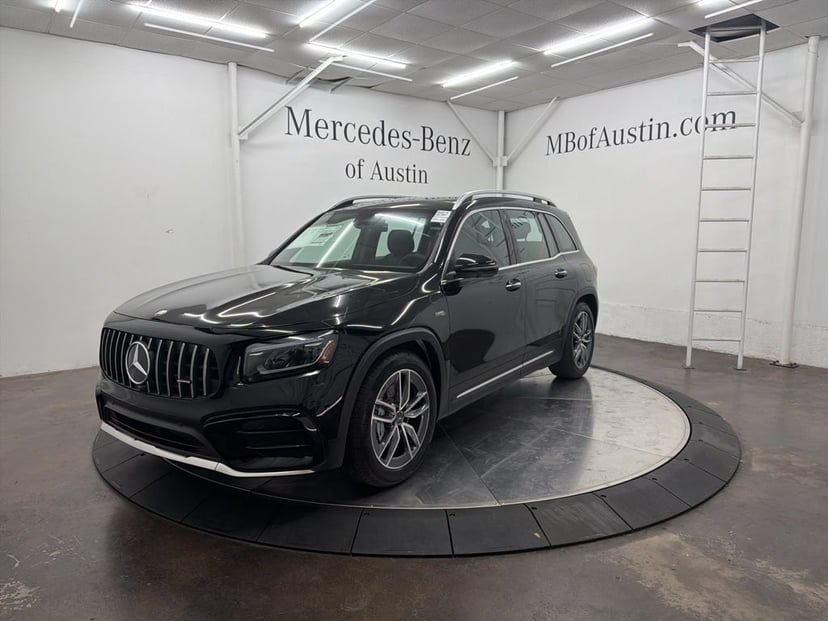 2026 Mercedes-Benz GLB - Image 1