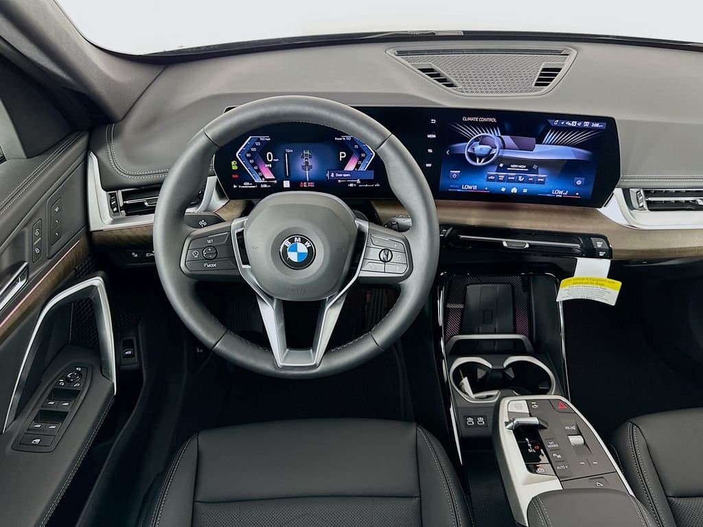 2025 BMW X1 - Image 19