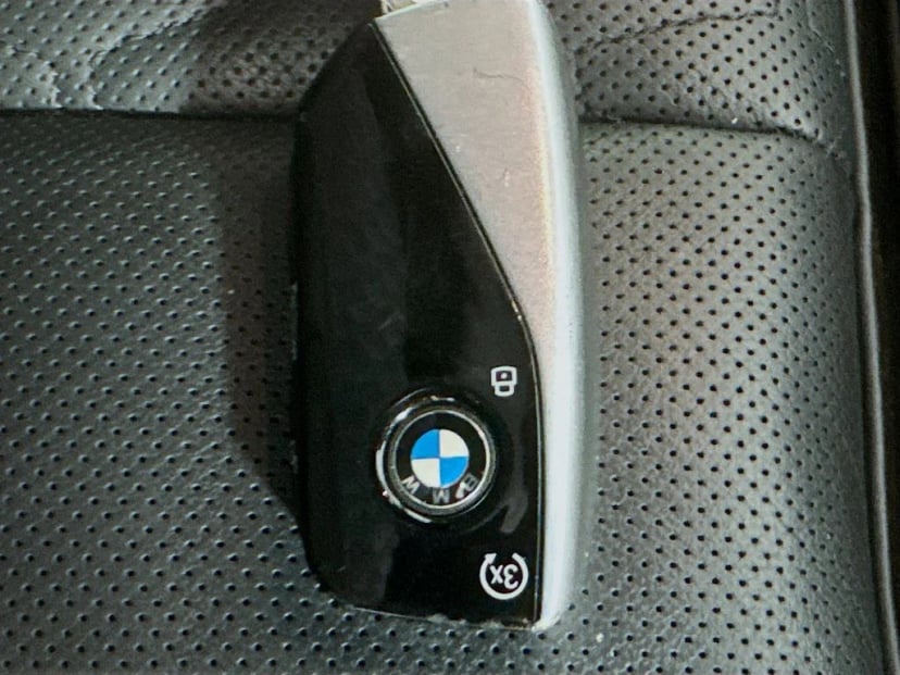 2023 BMW X7 - Image 39