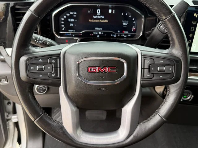 2022 GMC Sierra 1500 - Image 13