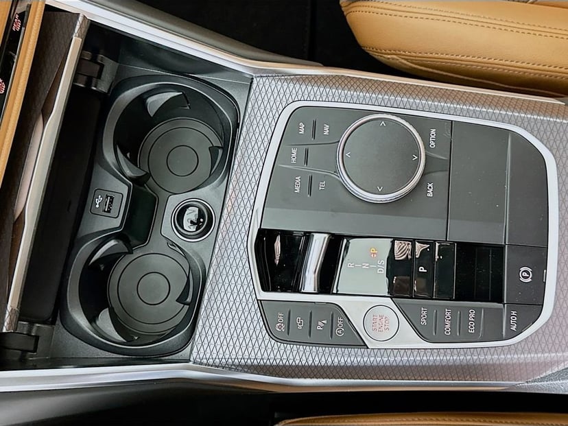 2026 BMW 3 Series - Image 15