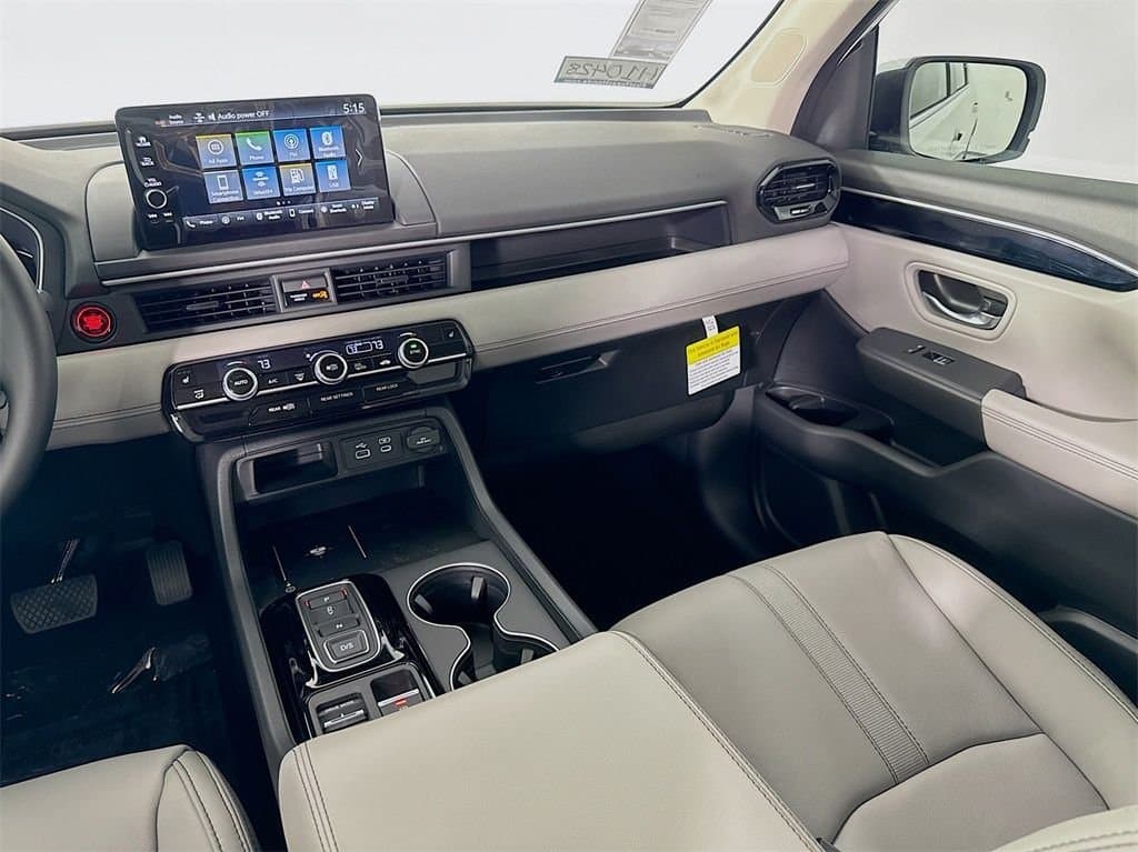 2025 HONDA Pilot - Image 33