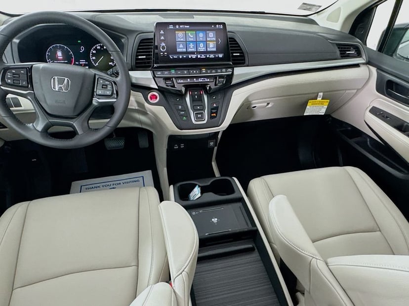 2026 Honda Odyssey - Image 27