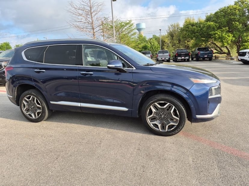 2021 Hyundai Santa Fe - Image 12