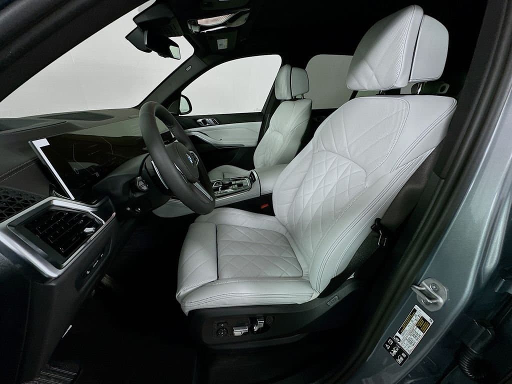 2026 BMW X5 - Image 16