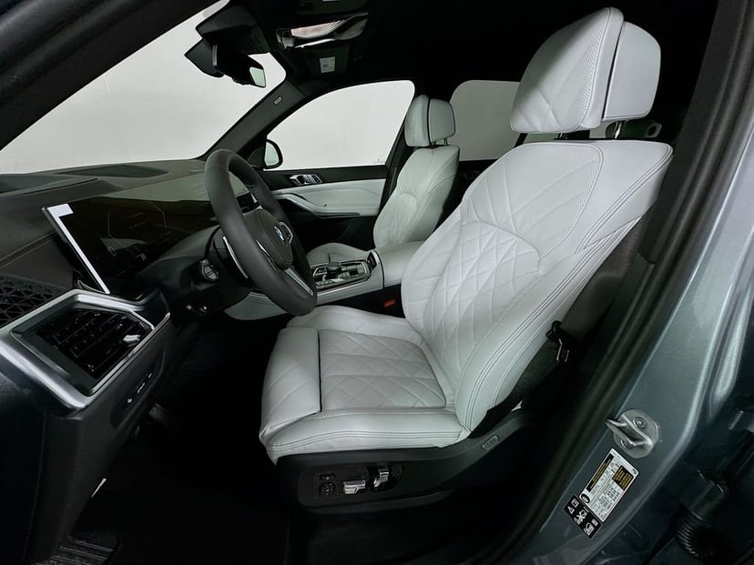 2026 BMW X5 - Image 16