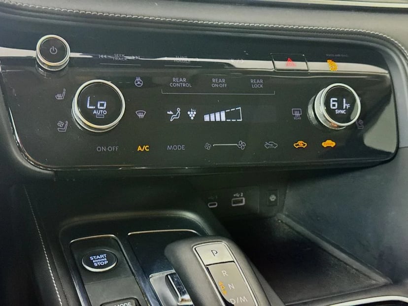 2023 INFINITI QX60 - Image 17