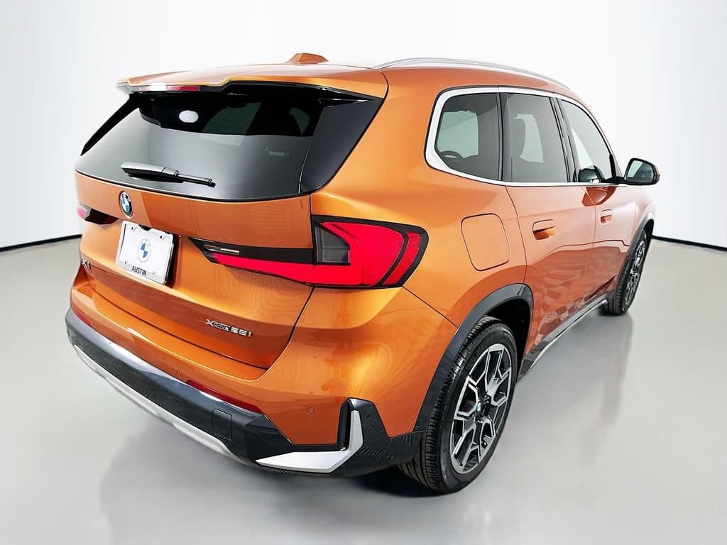 2025 BMW X1 - Image 5