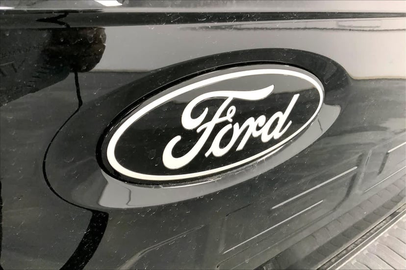 2026 Ford F-150 - Image 12