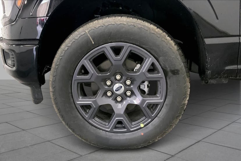 2026 Ford F-150 - Image 9