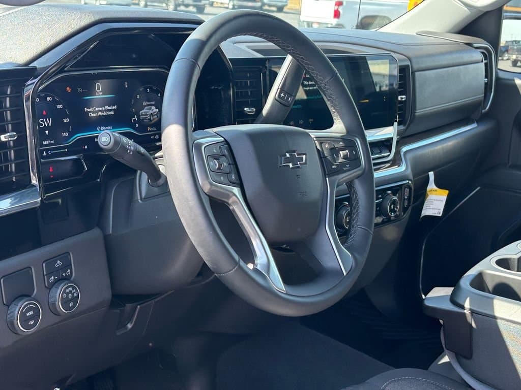 2025 Chevrolet Silverado 1500 - Image 8