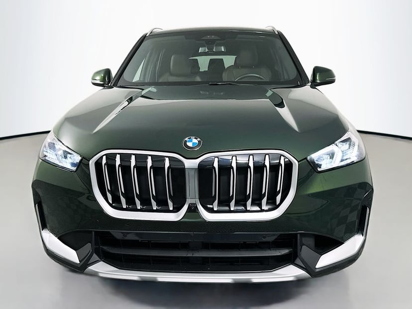 2025 BMW X1 - Image 2