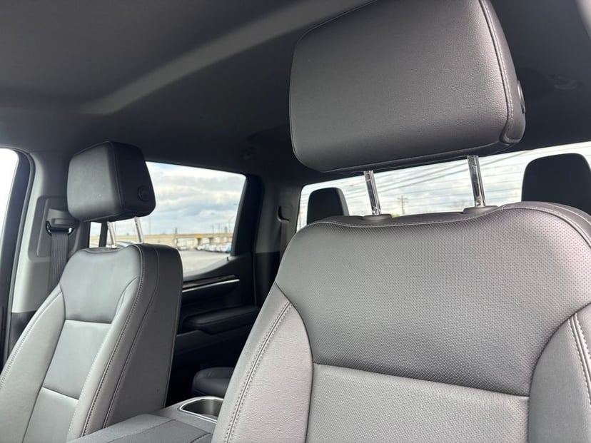 2025 Chevrolet Silverado 1500 - Image 13