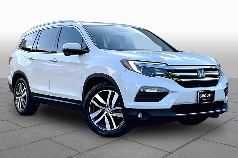 2018 Honda Pilot - Image 1
