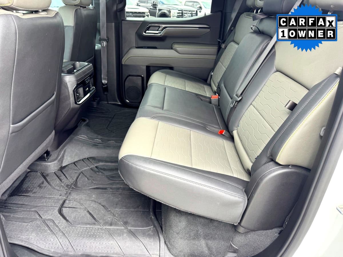 2024 Chevrolet Silverado 1500 - Image 20