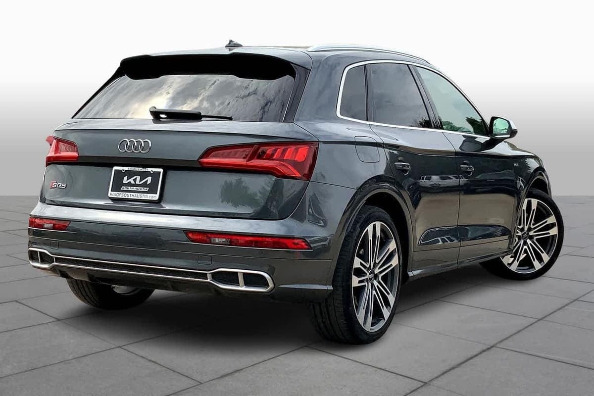 2018 Audi SQ5 - Image 12