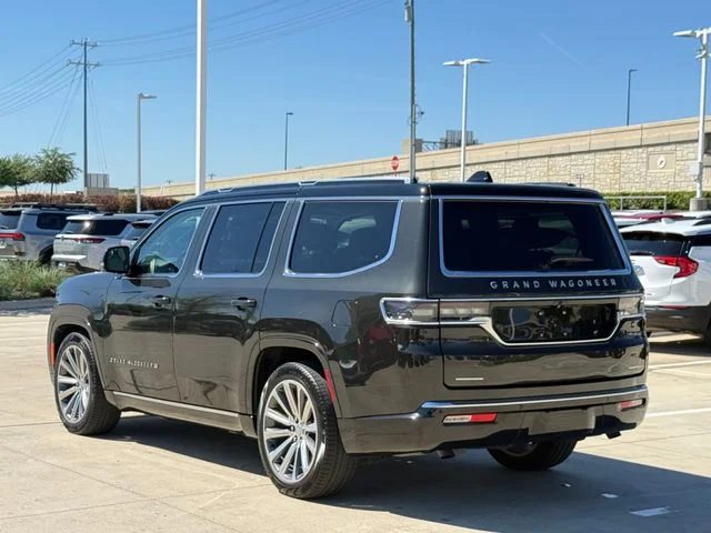 2023 Jeep Grand Wagoneer - Image 8