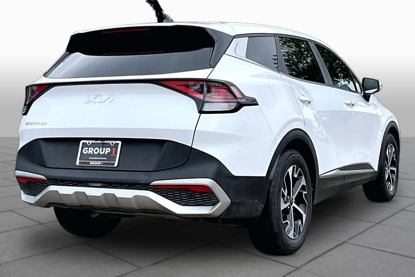 2024 Kia Sportage - Image 13