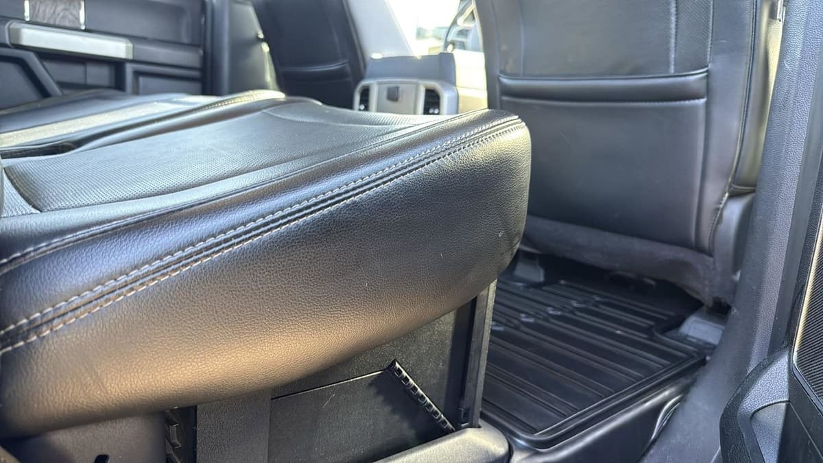 2018 Ford F-350SD - Image 27