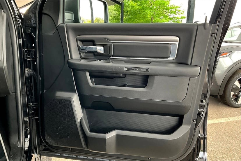 2023 Ram 1500 Classic - Image 22
