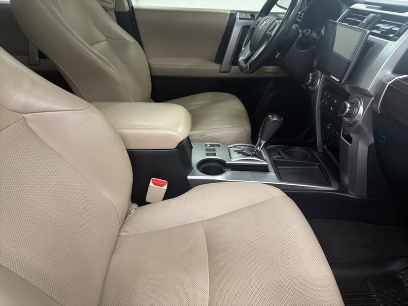 2018 Toyota 4Runner - Image 29