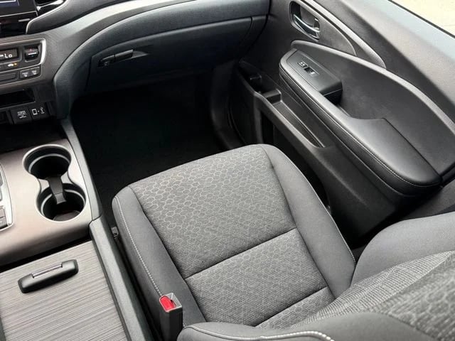 2023 Honda Ridgeline - Image 23